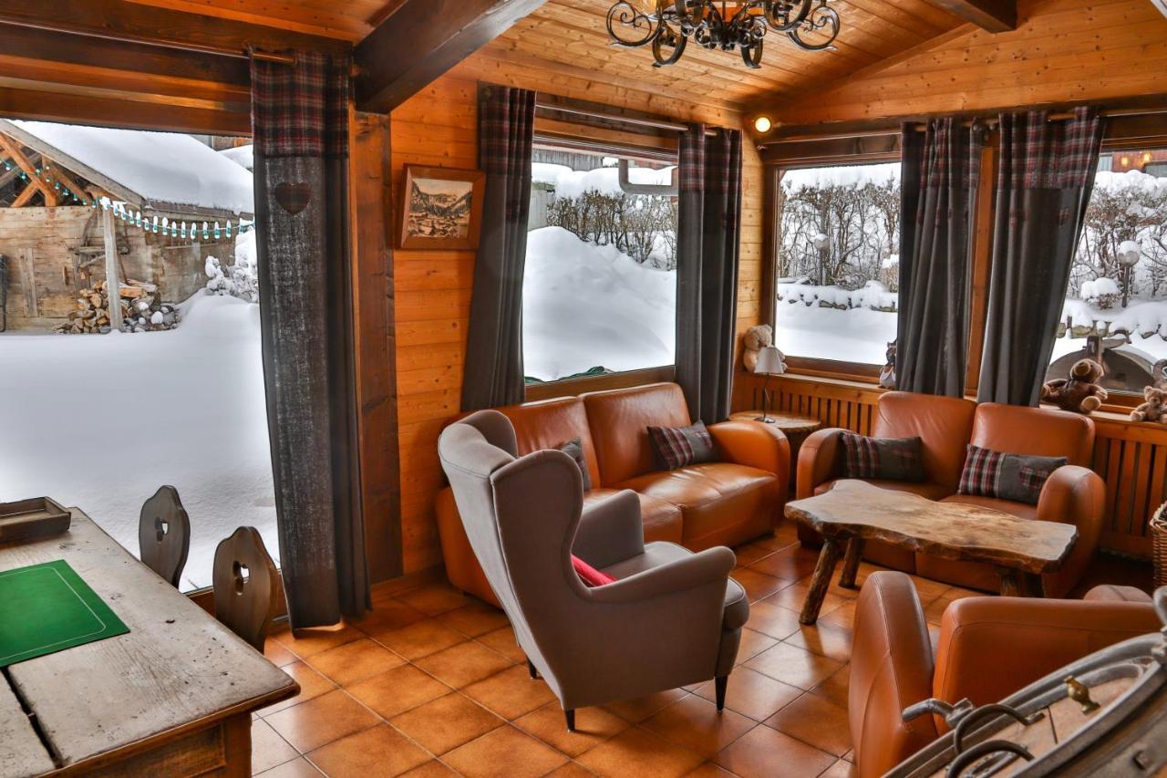 Hotel Fleur Des Neiges Morzine Esterno foto
