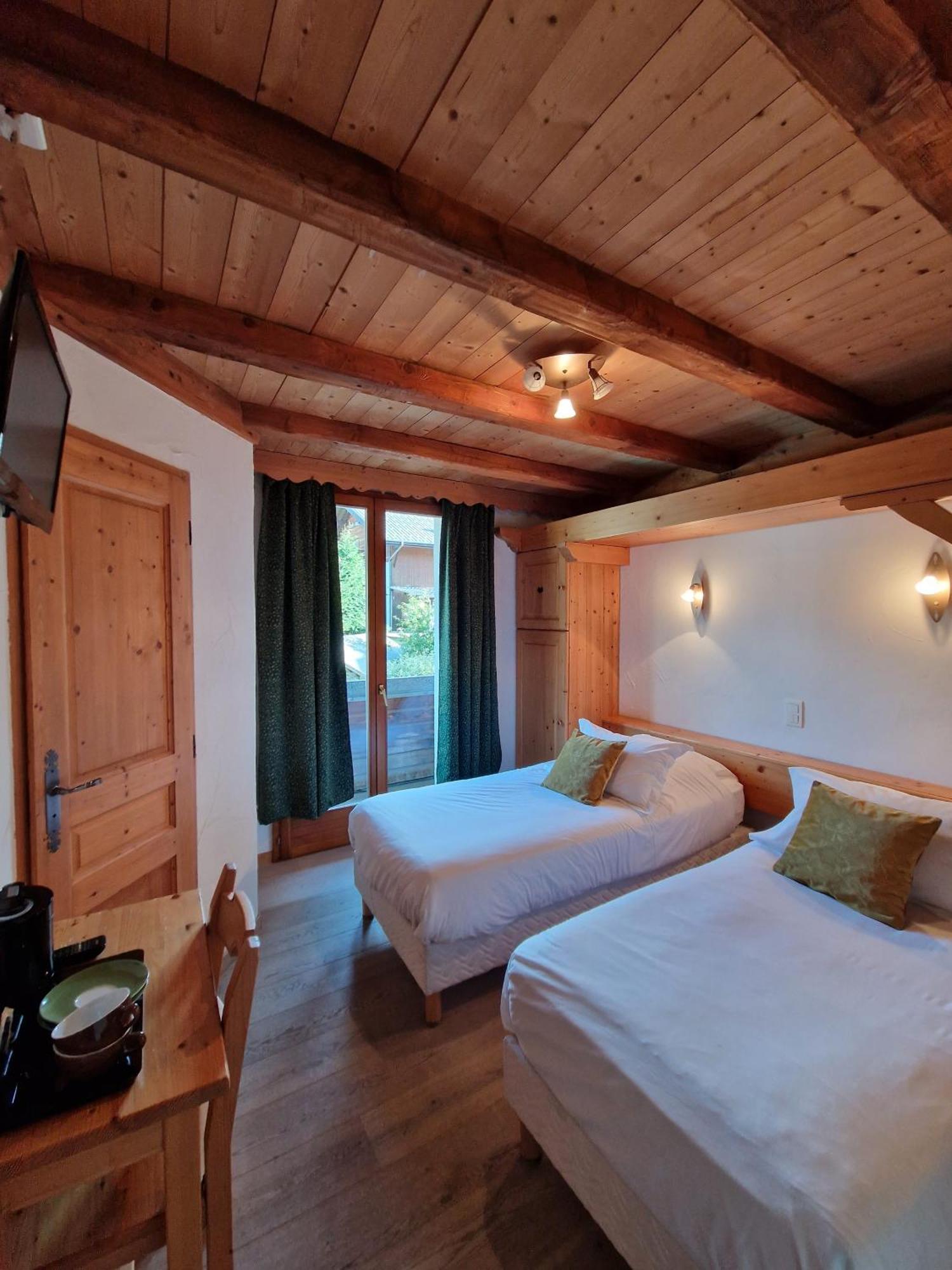 Hotel Fleur Des Neiges Morzine Esterno foto